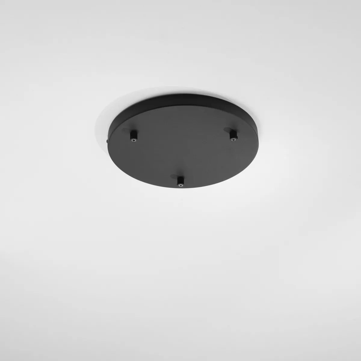 Schwarzer runder Rahmen mit 3 Löchern, 32 x 4,1 cm