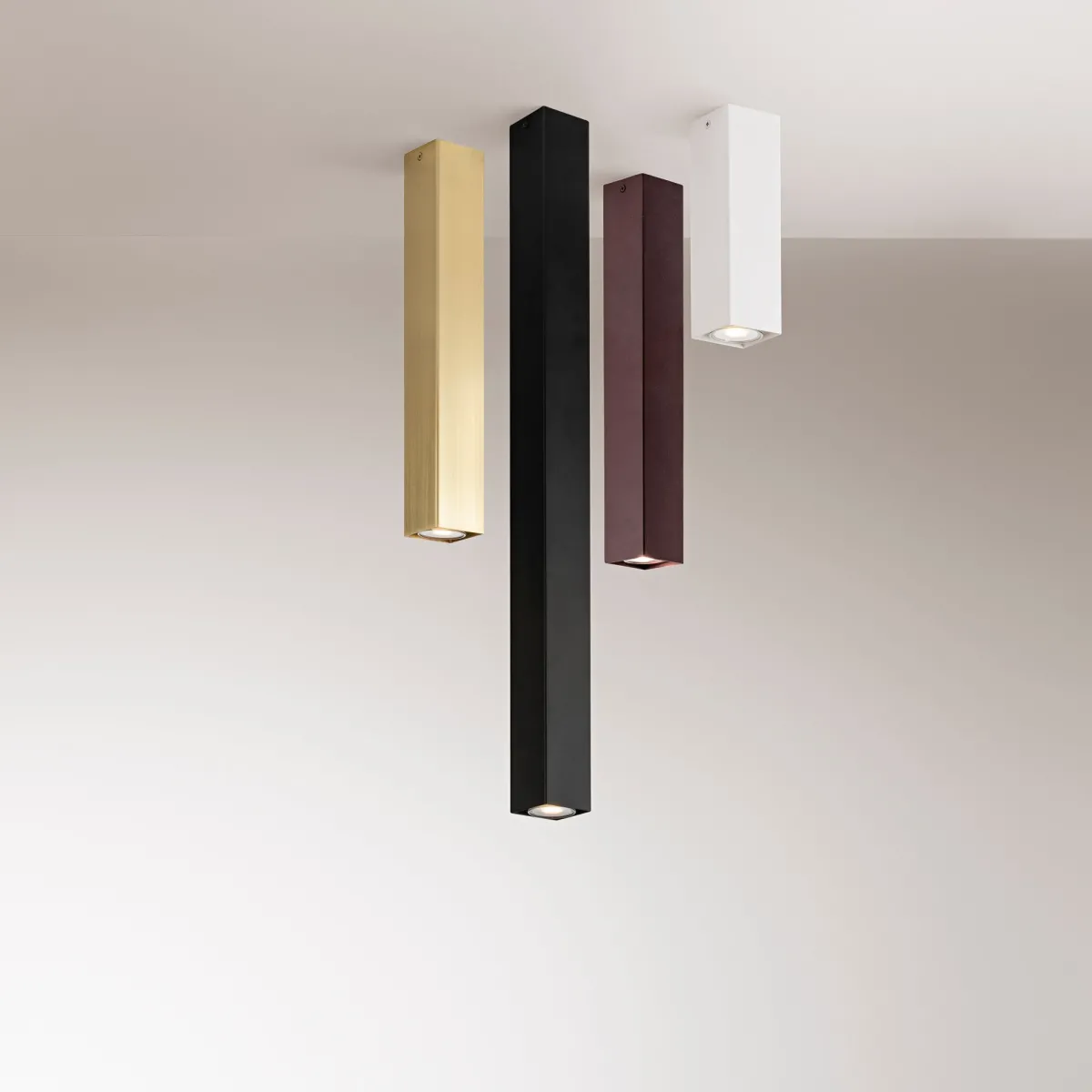 PLAFONIERA FLUKE QUADRATA CORTEN 1XGU10 6X6X75CM