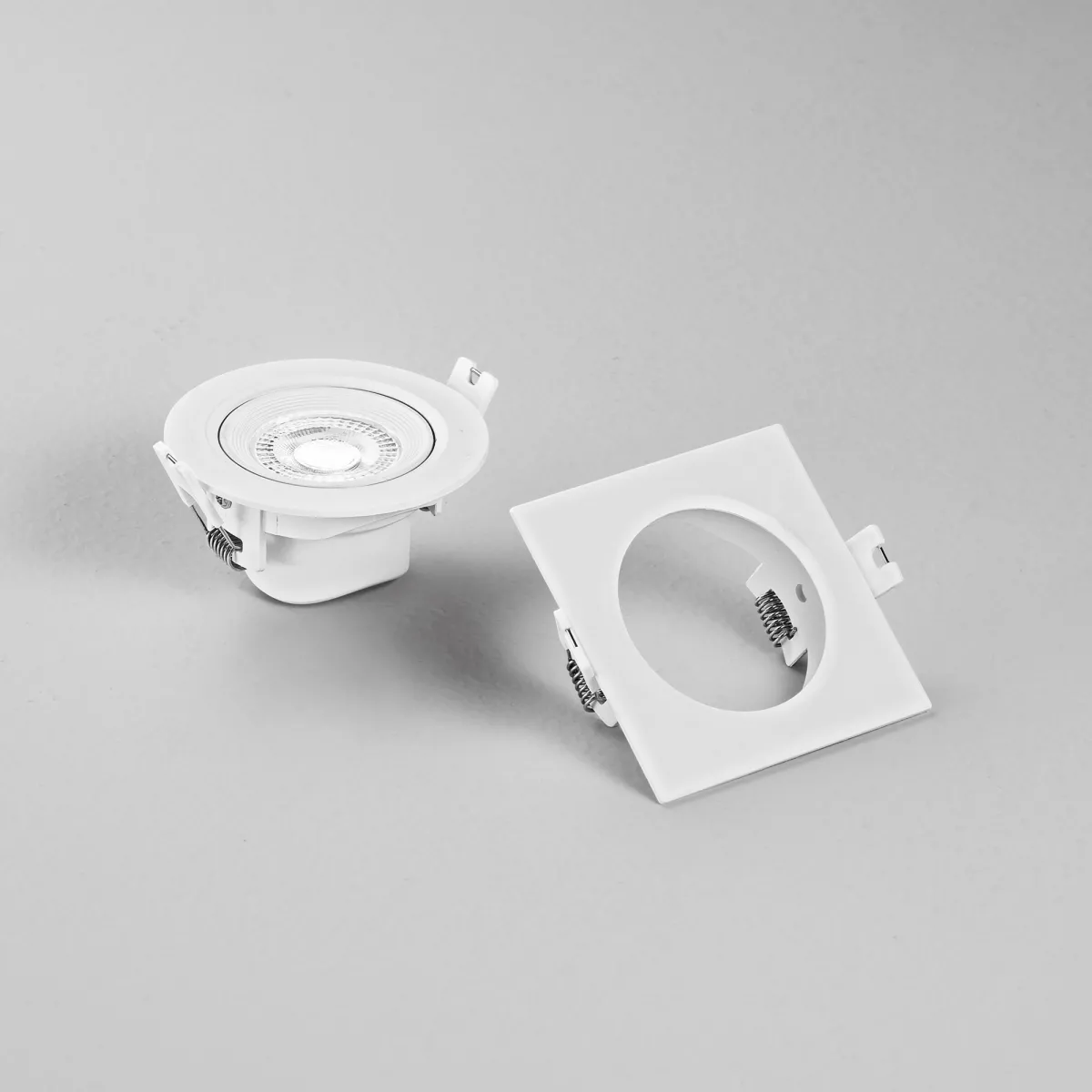 INCASSO LED SNIPER IN FIBRE DI PLASTICA BIANCO 7W 660LM CCT 9,5X9,5X5,3CM