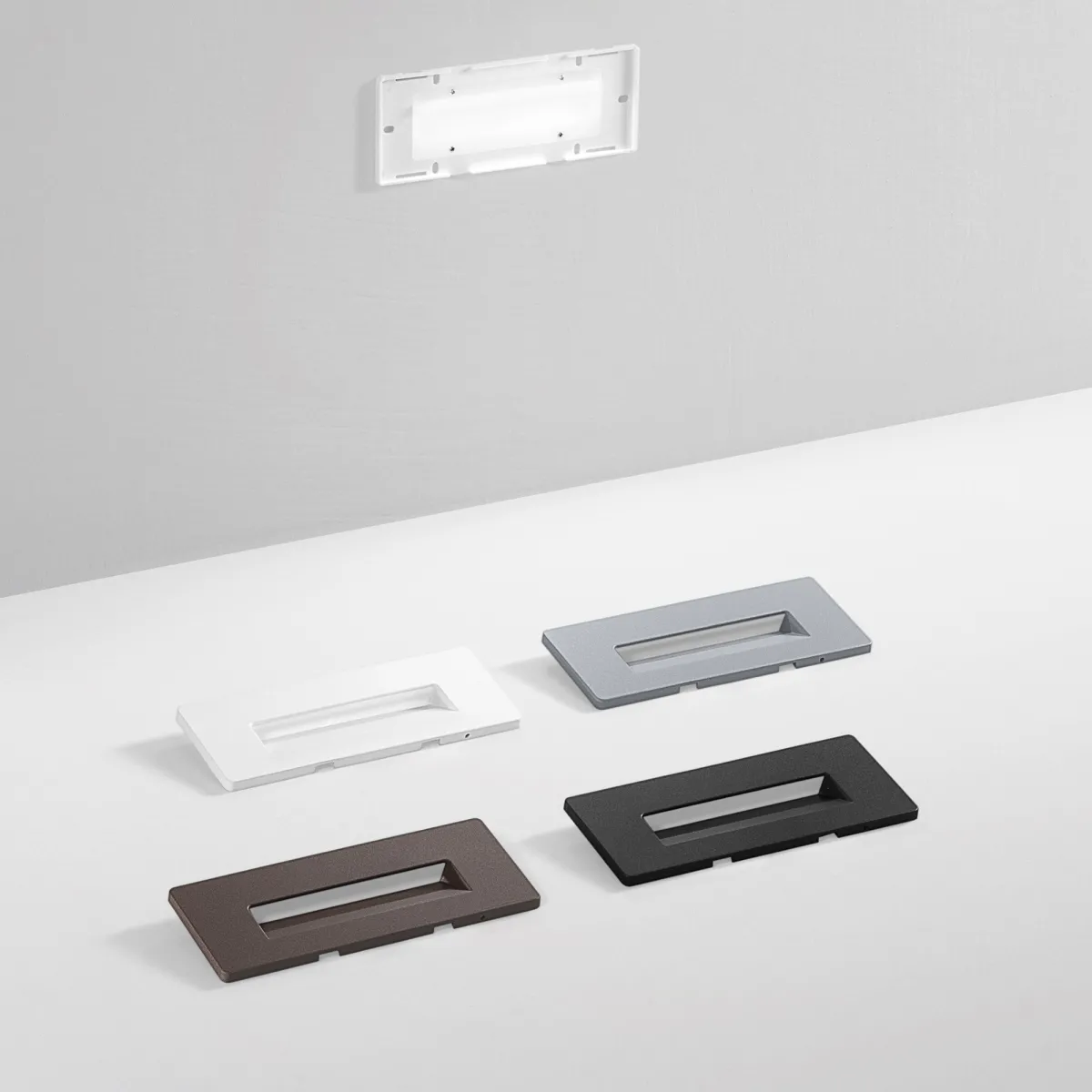 SEGNAPASSI A INCASSO LED STRATOS 506 5W 600LM CCT IP65 19X4,7X8CM