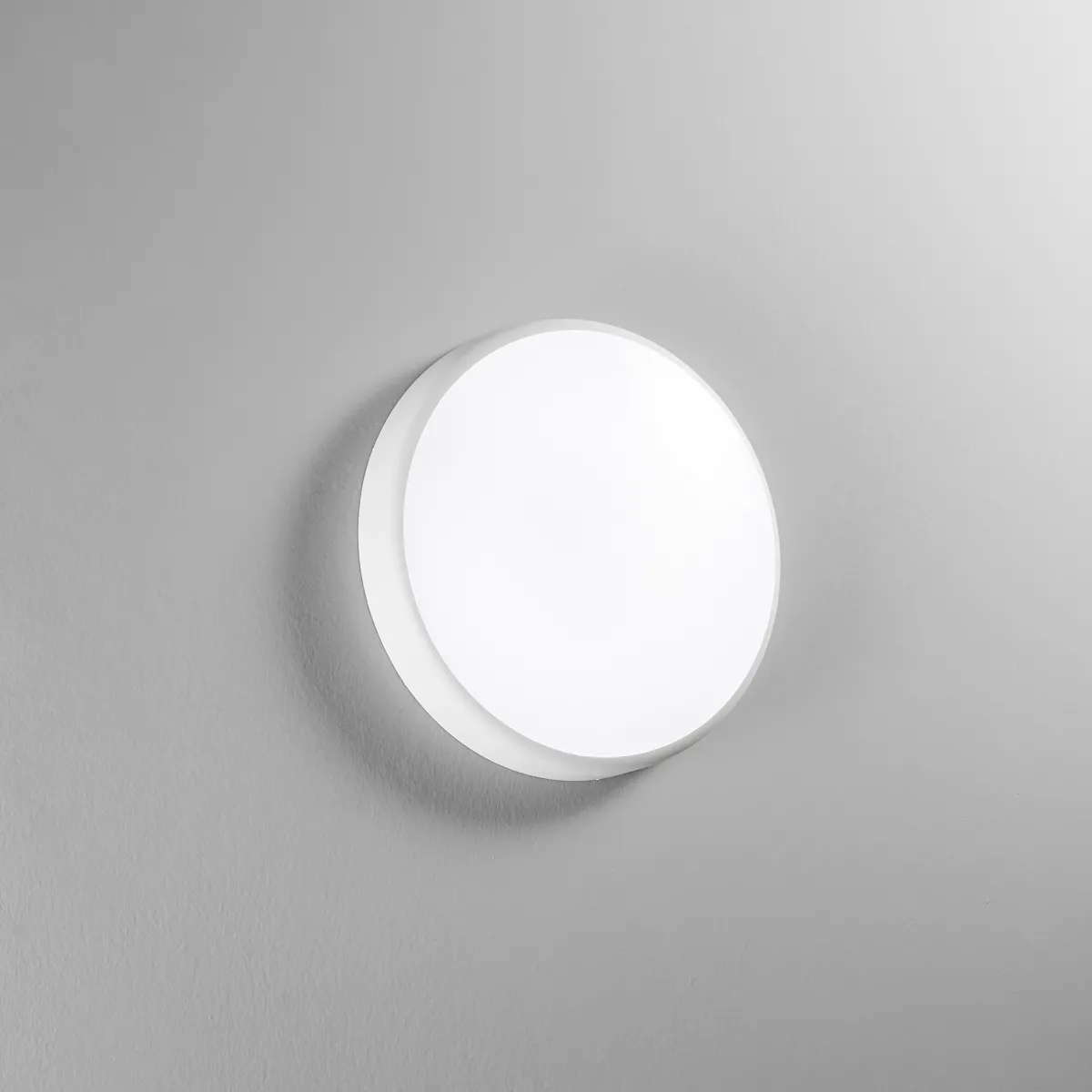 PLAFONIERA LED ALWAYS BIANCA 15W/20W/25W 1500/1900/2250LM CCT IP44 CON SENSORE RADAR 33X7CM