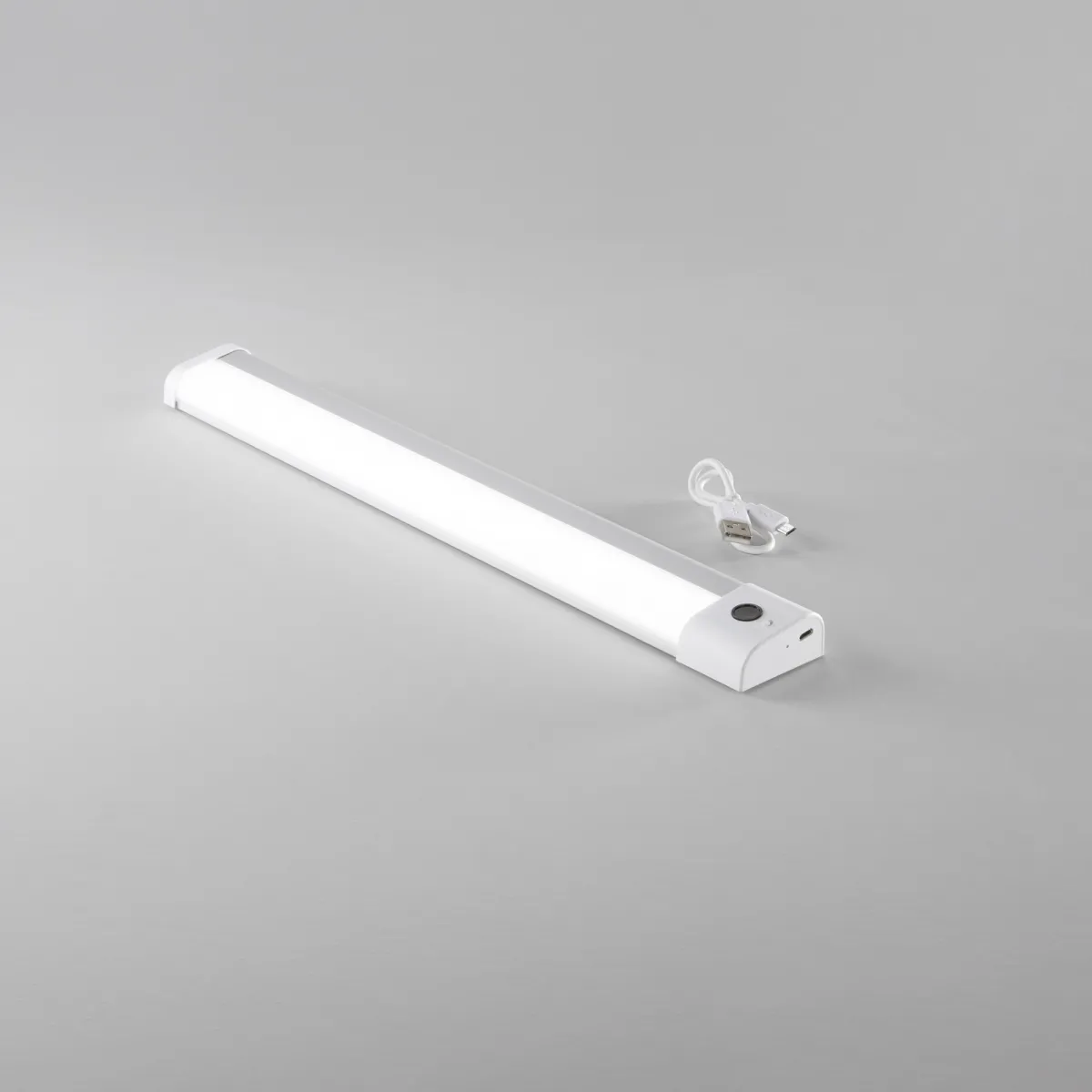 LAMPADA LED BLAM RICARICABILE BIANCO/SILVER LED 1,7W 150LM 3000K CON SENSORE 38,2X2,17X4,92CM