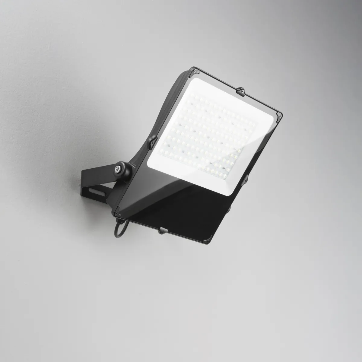 Projecteur LED noir GIOVE 200 W 32 666 lm 6 000 K IP66...