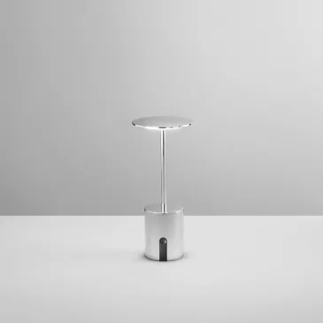 LAMPADA DA TAVOLO...