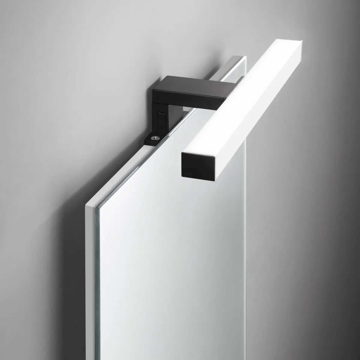 APPLIQUE LED NOIR NERO QUADRA FISSAGGIO PARETE/SPECCHIO 5W 600LM 3000K IP44 30X9,5X4,45CM