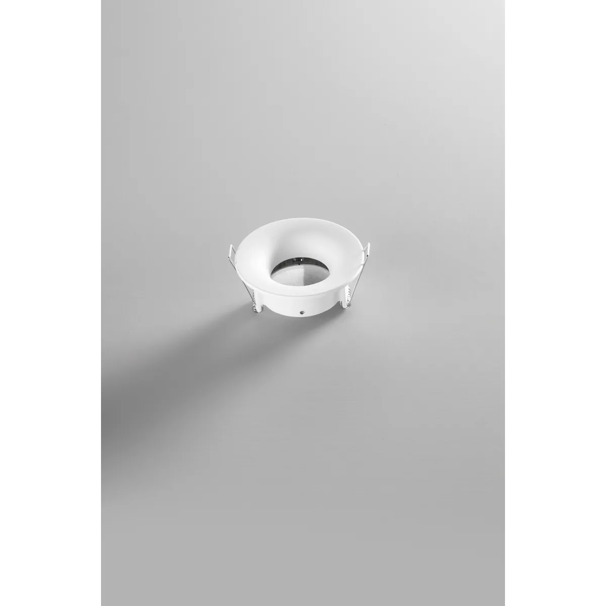 INCASSO REIKON TONDO BIANCO IN ALLUMINIO IP65 D85MM