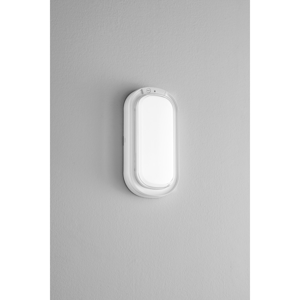 Plafonnier LED de secours en plastique Edison 18 W 1800...