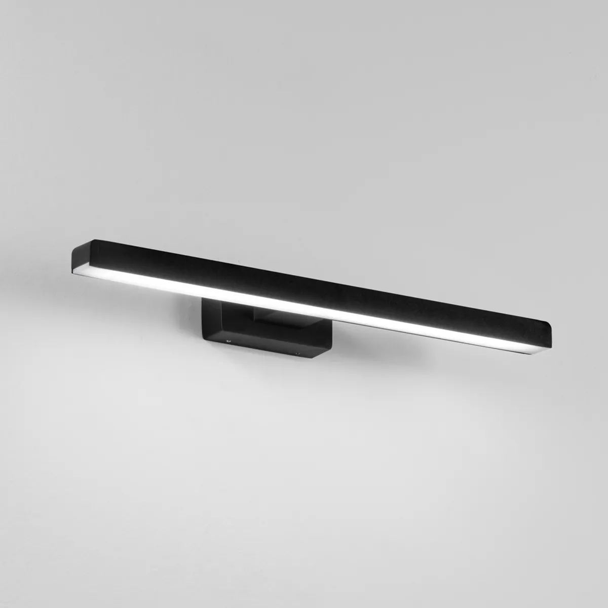 PLAFOND LED LANCER NOIR MÉTAL 10W 400MM