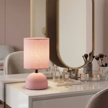 Lampada da tavolo o comodino rosa