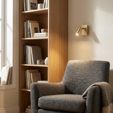 lampada da muro oro adatta a tutti gli ambienti uffici, camere, studi, ecc...
