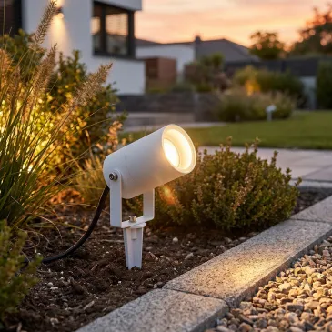 Projecteur de jardin avec piquet | Mondialshop