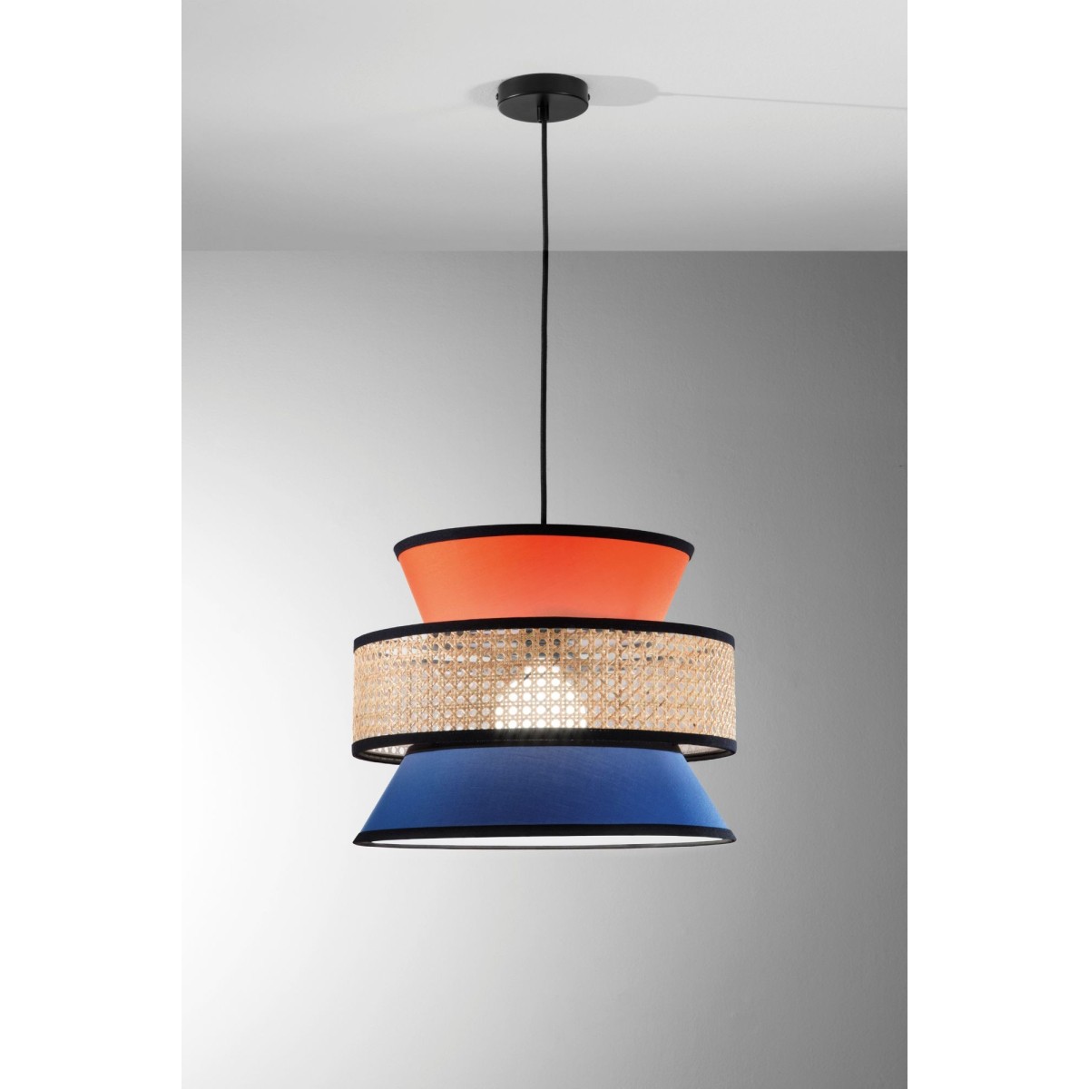 Lampe suspendue en rotin (E27) | Mondialshop