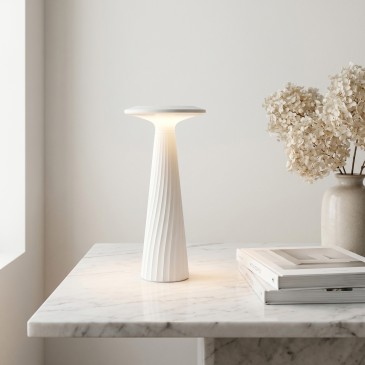 Lume LED Cordless 2.5W per esterni resistente all'umidità disponibile in bianco o nero