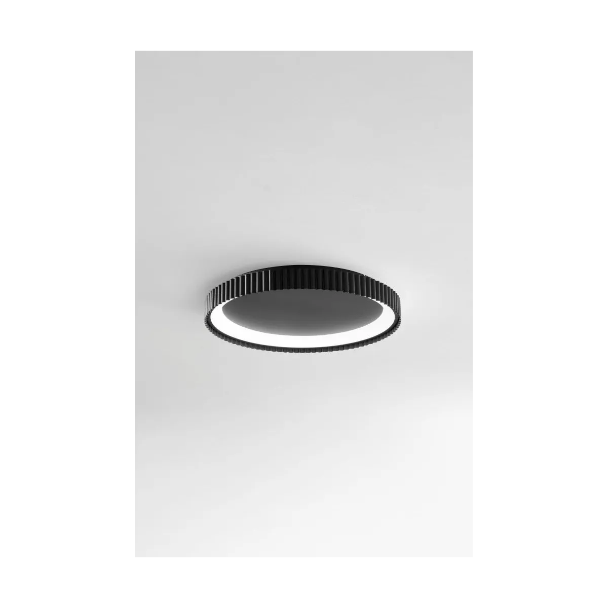 Plafonnier LED extra-plat en métal | Mondialshop