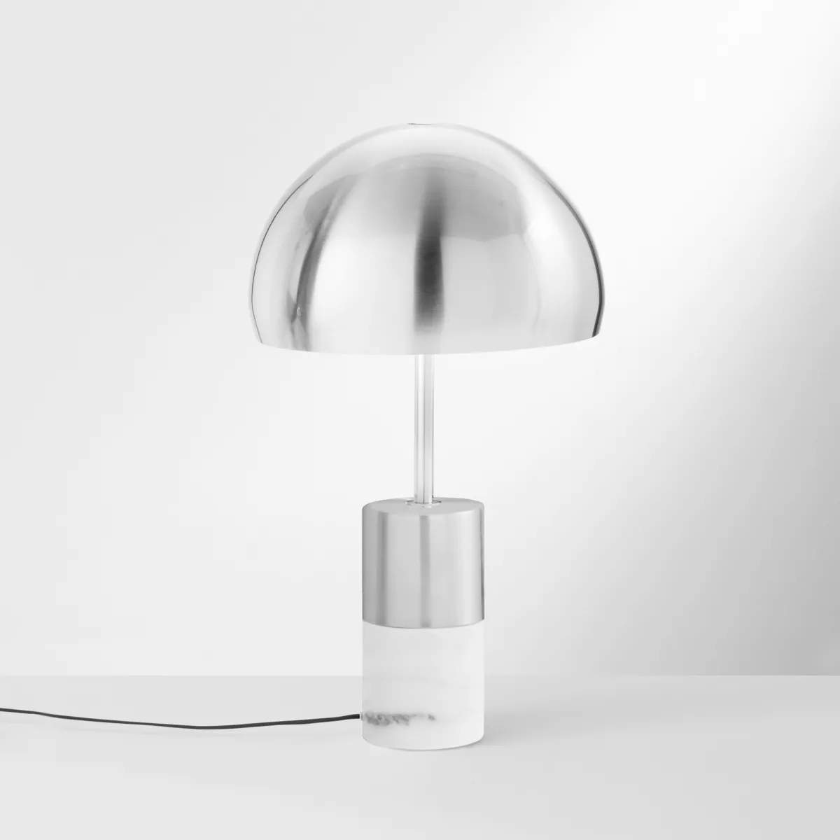 Lampe de table dorée ou nickelée 2xE14 | Mondialshop