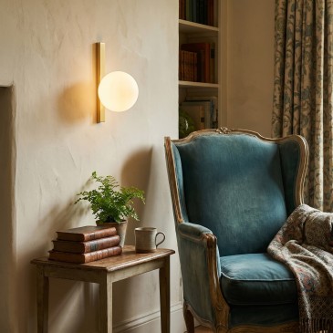 Schwarze oder goldene Wandleuchte mit Opal-Diffusor | Mondialshop