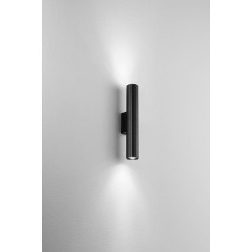 Schlanke, doppelstrahlige Stahl-Wandleuchte mit 2xGU10-Fassungen | Mondialshop
