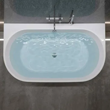 Baignoire îlot murale en...
