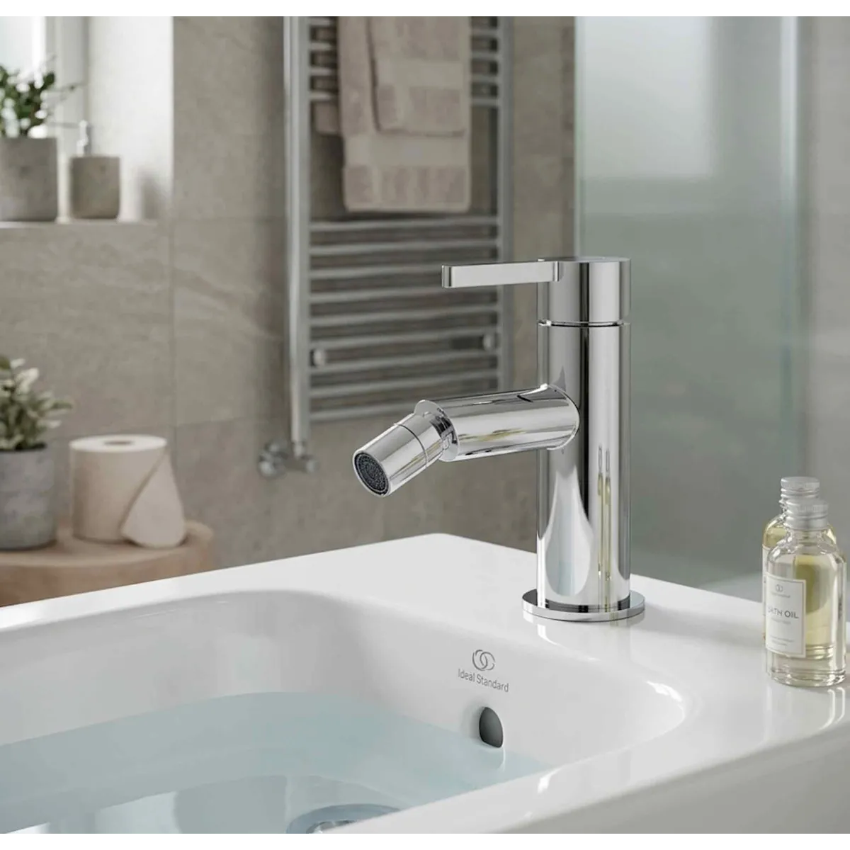 Mitigeur de bidet chromé pour économie d'eau urbain