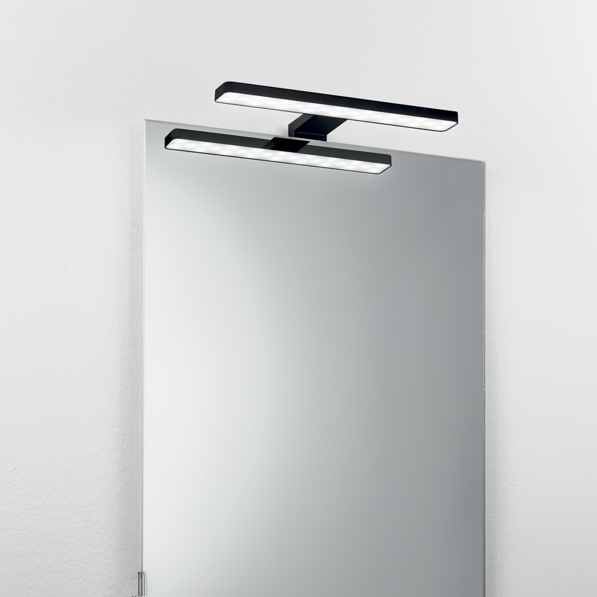 Lampada LED per Bagno Universale | Mondialshop