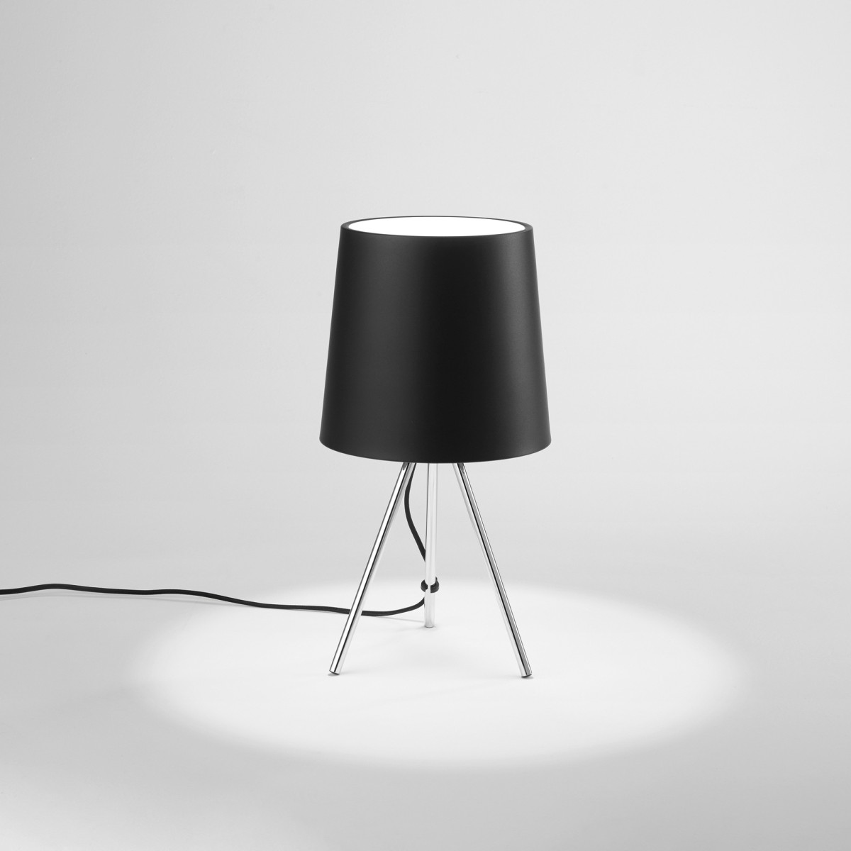 E14 Aluminium-Dreibeintischleuchte | Mondialshop