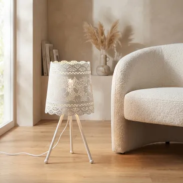 Lampe de table trépied à motif dentelle | Mondialshop