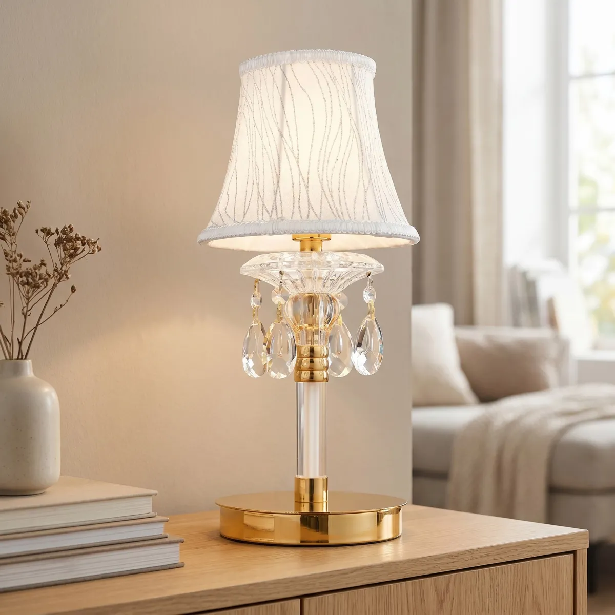 Lampe de table élégante en or et cristal K9 | Mondialshop