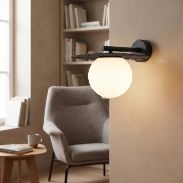 applique moderna in oro o nero con attacco G9, ideale come lampada da comodino o per valorizzare la testata del letto.