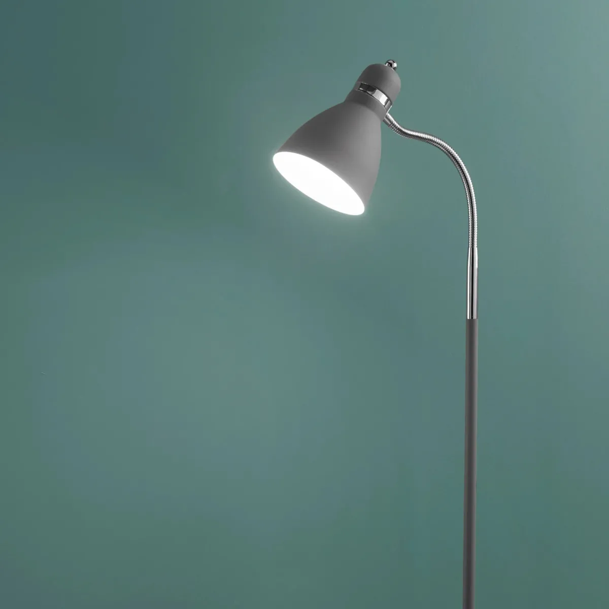 Lampada da Terra Moderna Orientabile | Mondialshop