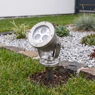 9-W-LED-Gartenstrahler mit IP65-Erdspieß | Mondialshop