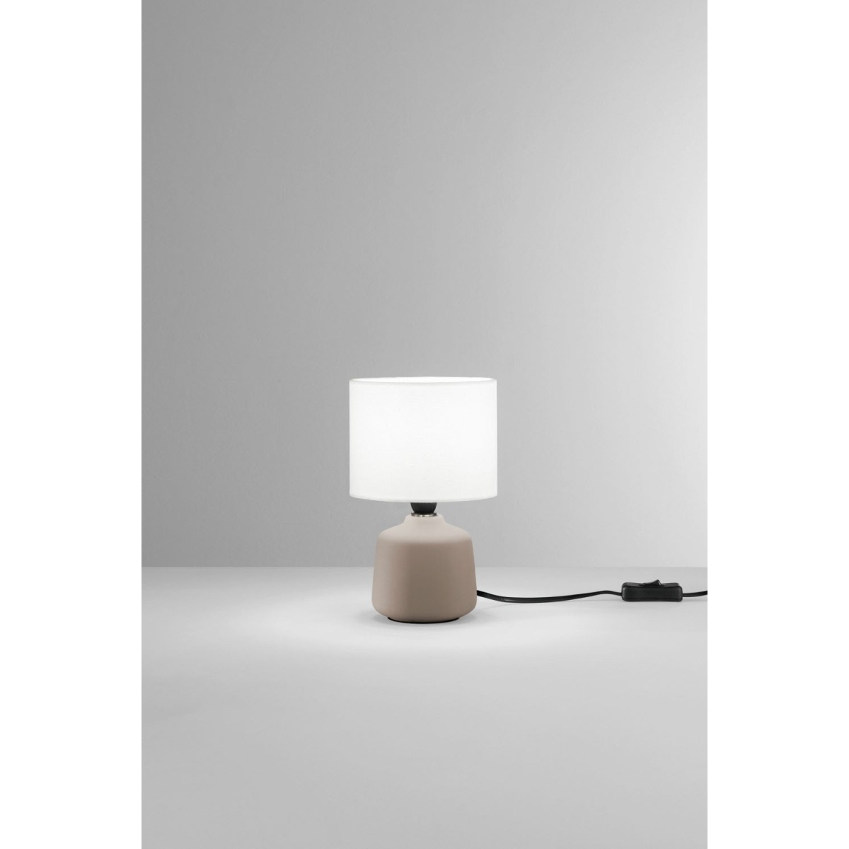 Lampe de table moderne en céramique | Mondialshop