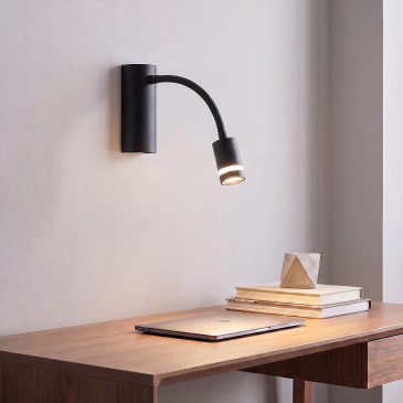 applique LED orientabile disponibile in tre differenti varianti di colore e design per ogni ambiente