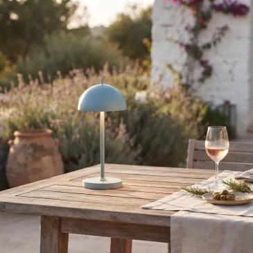 Luce d'accento calda e soffusa per cene e momenti di relax