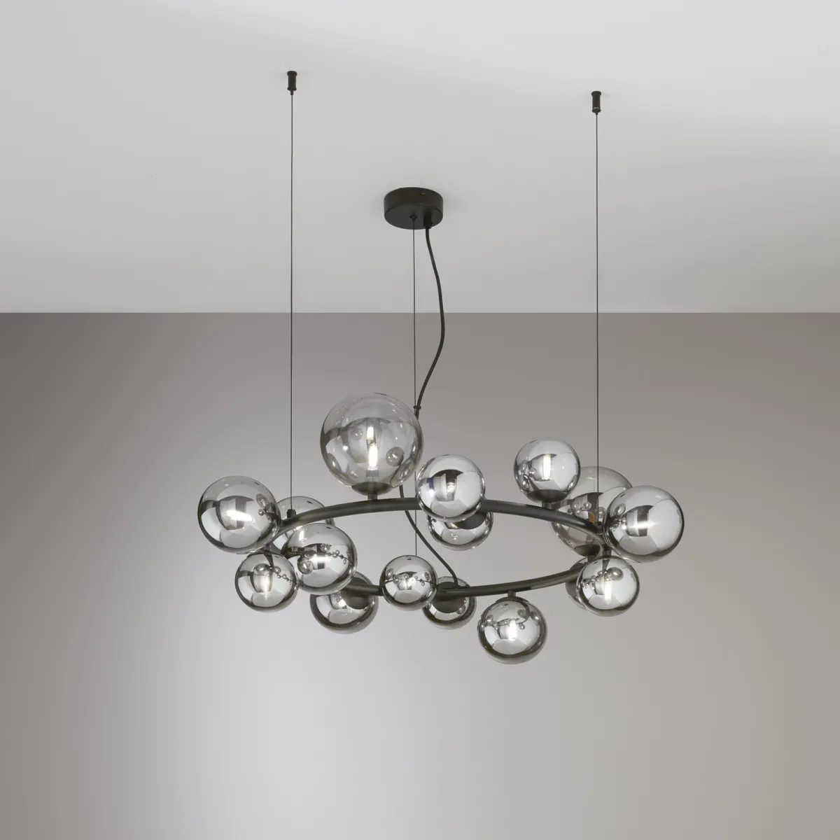 Moderne runde Pendelleuchte in Gold oder Schwarz |...