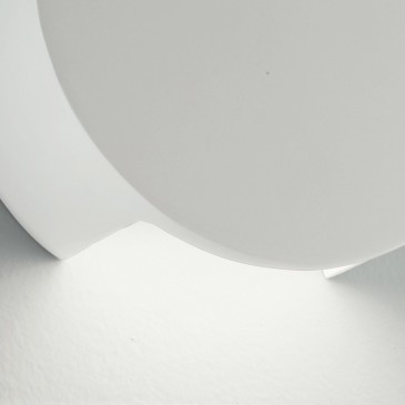 Struttura in Gesso Bianco con Diffusione Luminosa Inferiore Applique Leiron