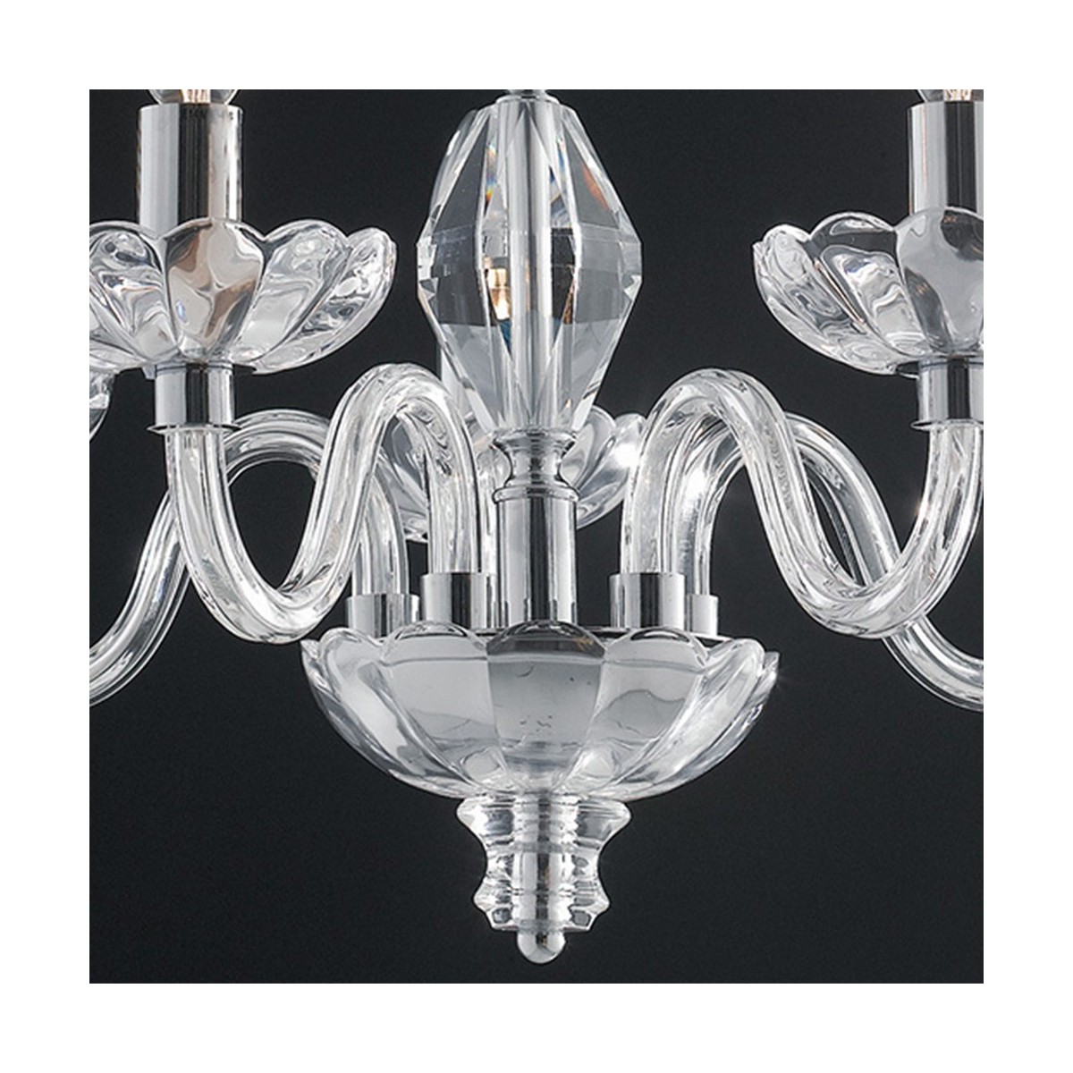 Suspension réfléchie en cristal avec finitions chromées...