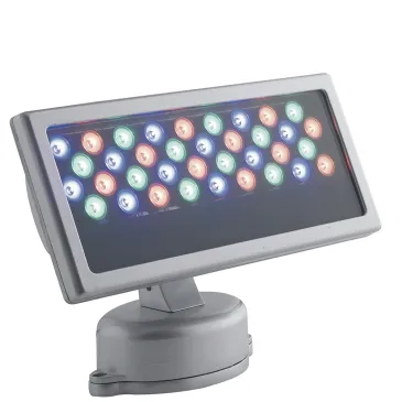 Projecteur LED Kelvin 36 watts chromé