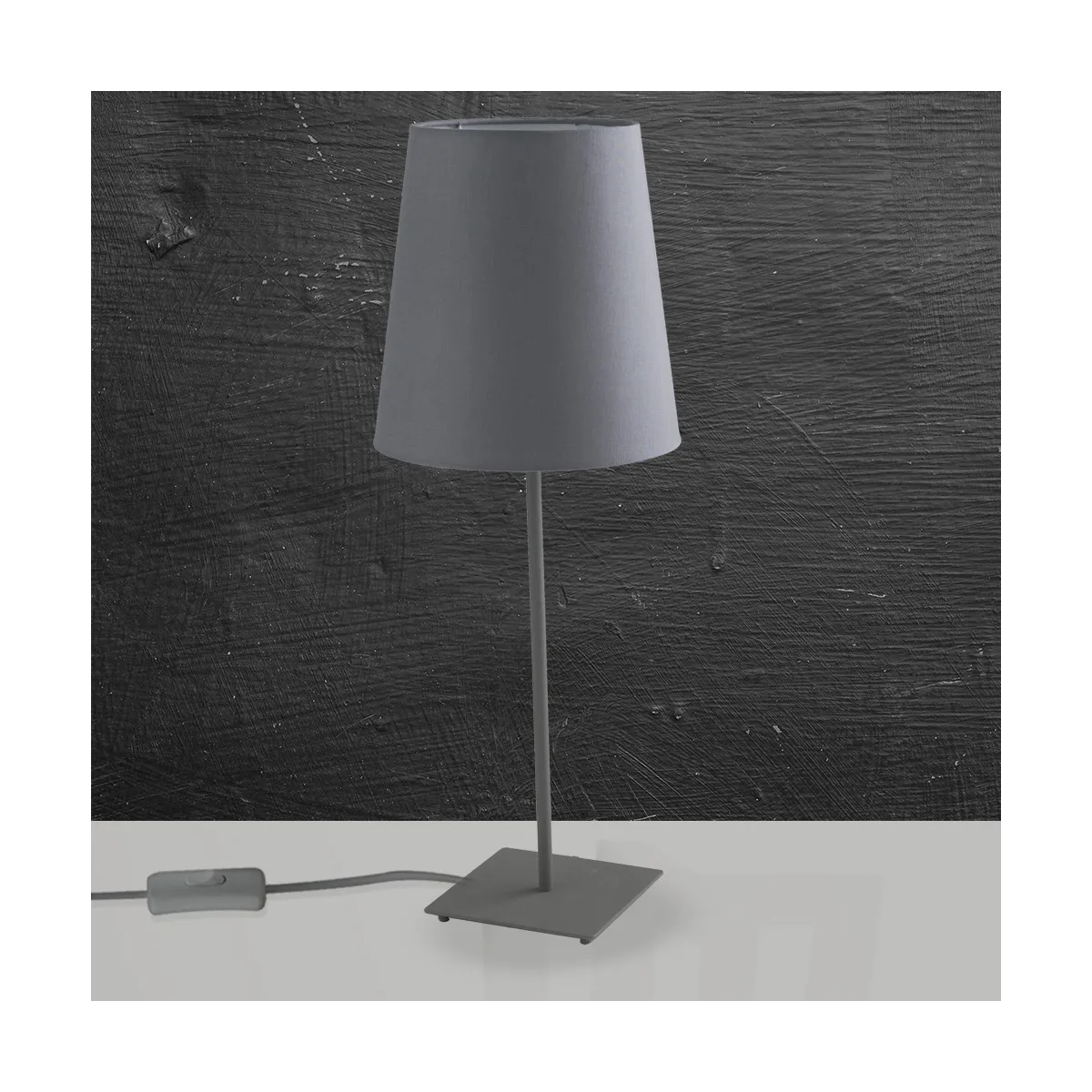 I-ELVIS-L GR - Lampe de table moderne en tissu gris abat-jour gris métal E27