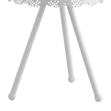 Lampe de table trépied Cluny en éventail en métal blanc mat Europe