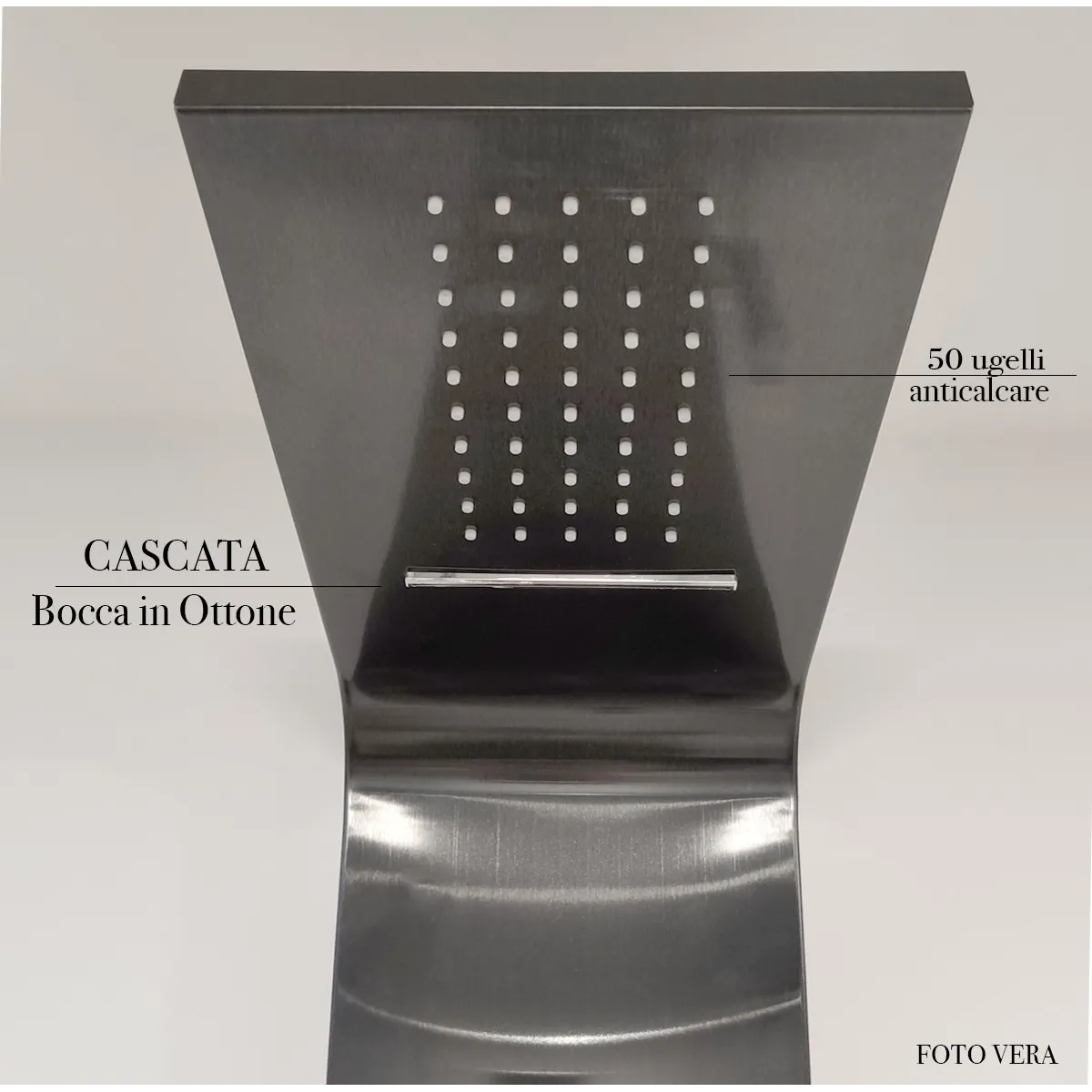 Colonna doccia idromassaggio Nera Cascata | SMERALDA