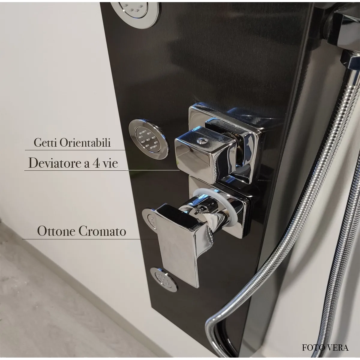 Schwarze Wasserfall-Hydromassage-Duschsäule | SMARAGD